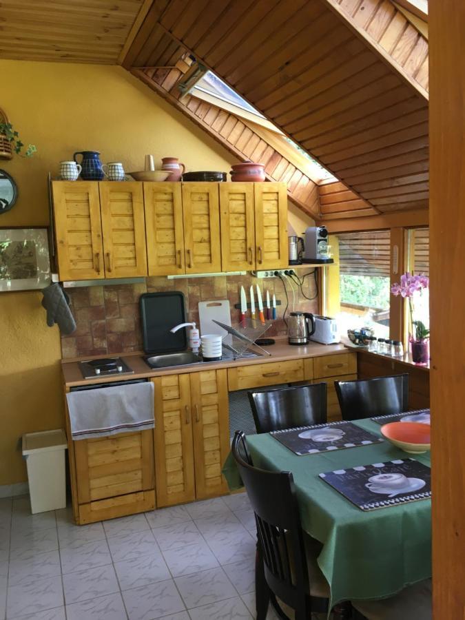 Aktiv Pihenes Apartman Révfülöp Exterior foto